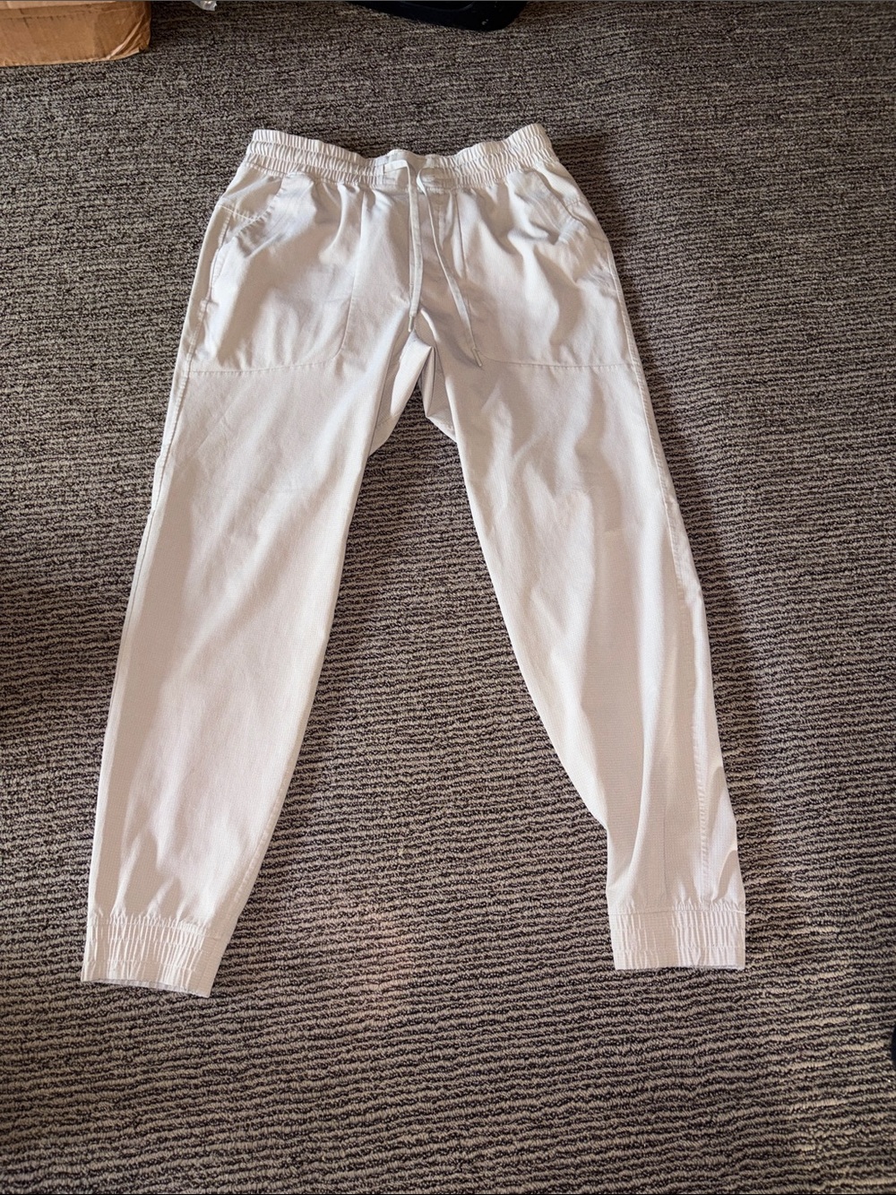 Lululemon Men's XL License to Train Joggers - excellent condition!
